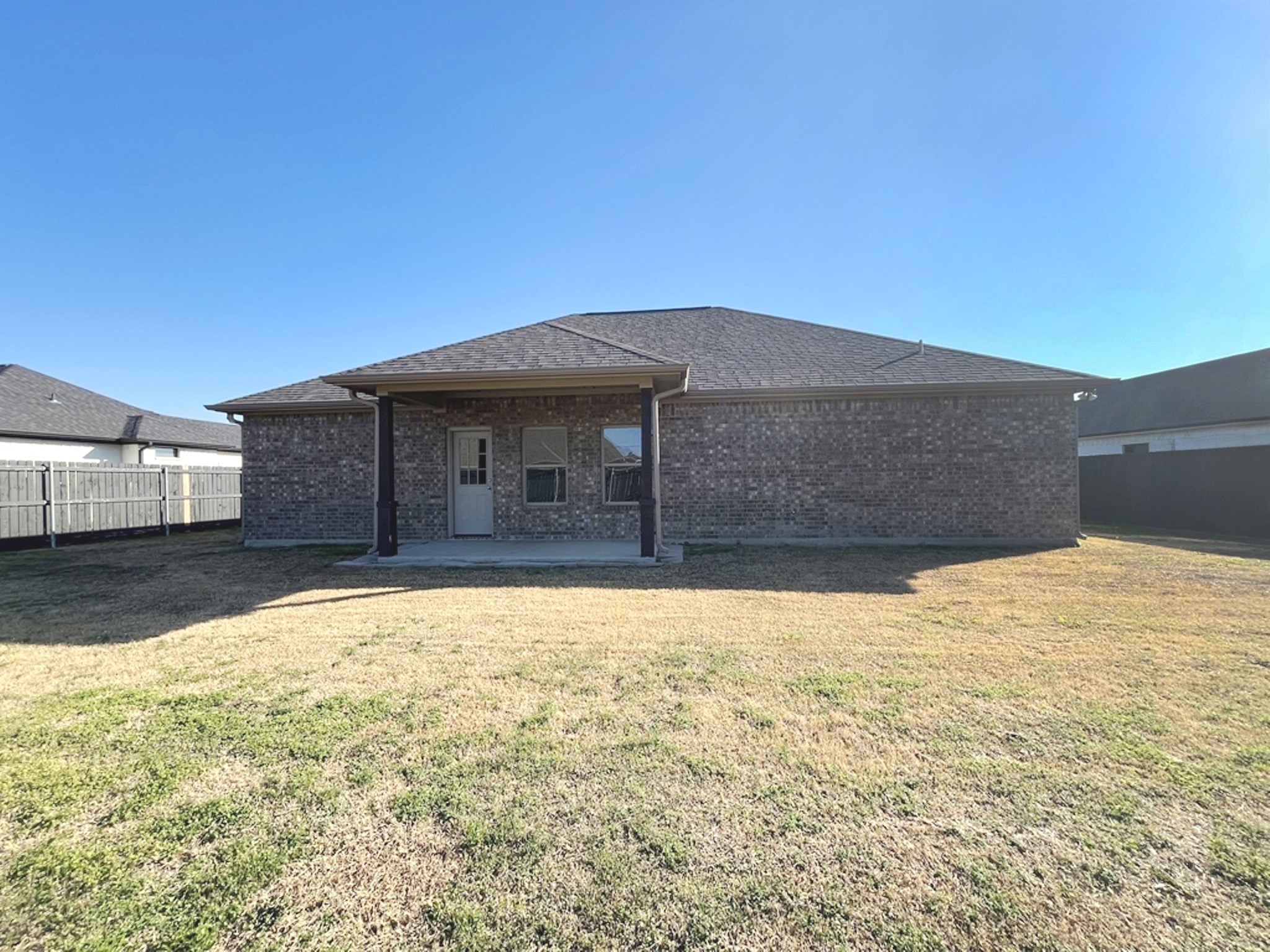 316 W James Street Mabank TX 75147