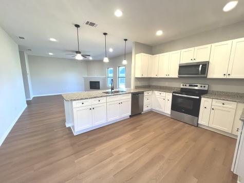 316 W James Street Mabank TX 75147