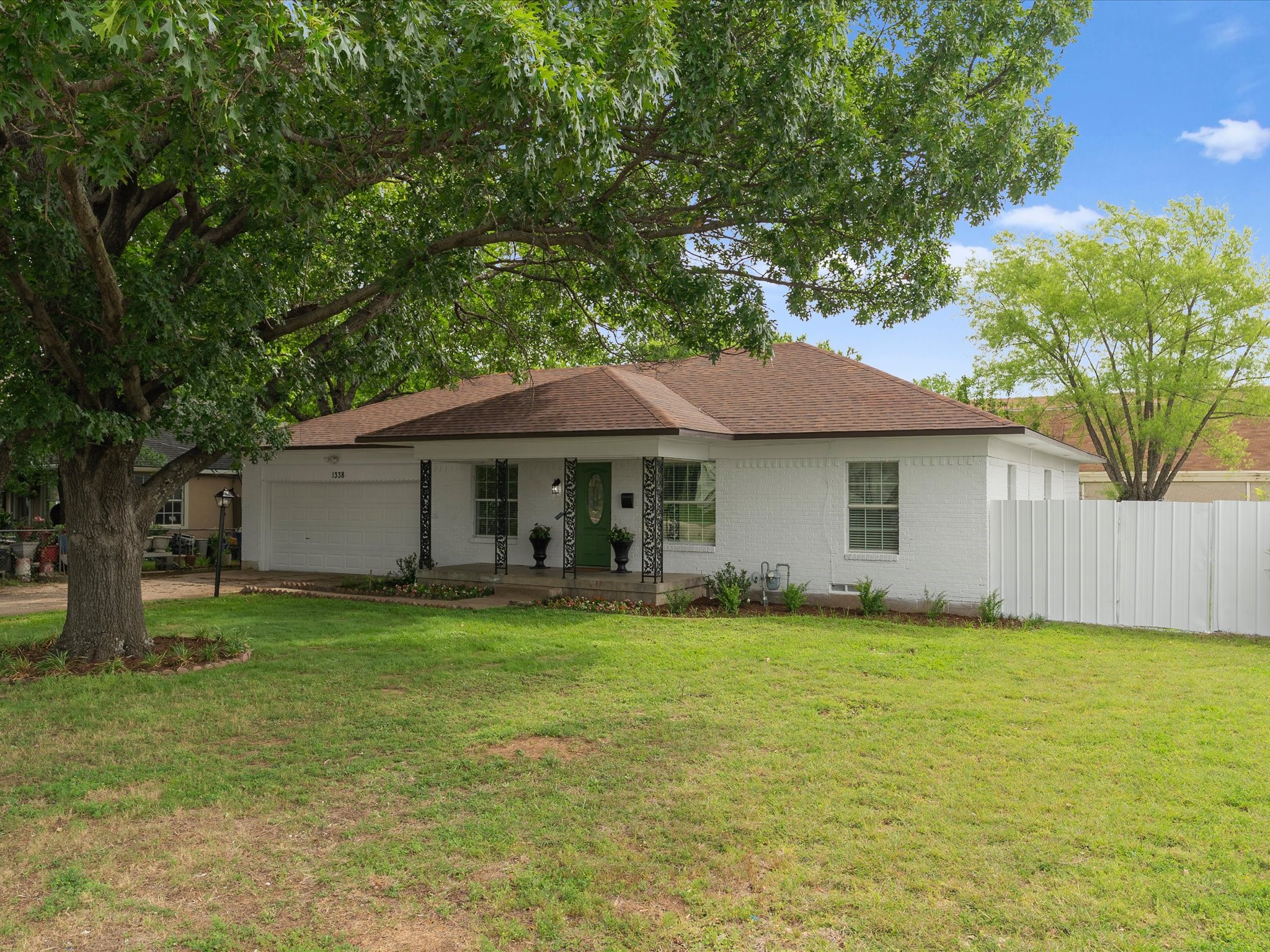 1338 Pleasant Drive Dallas TX 75217