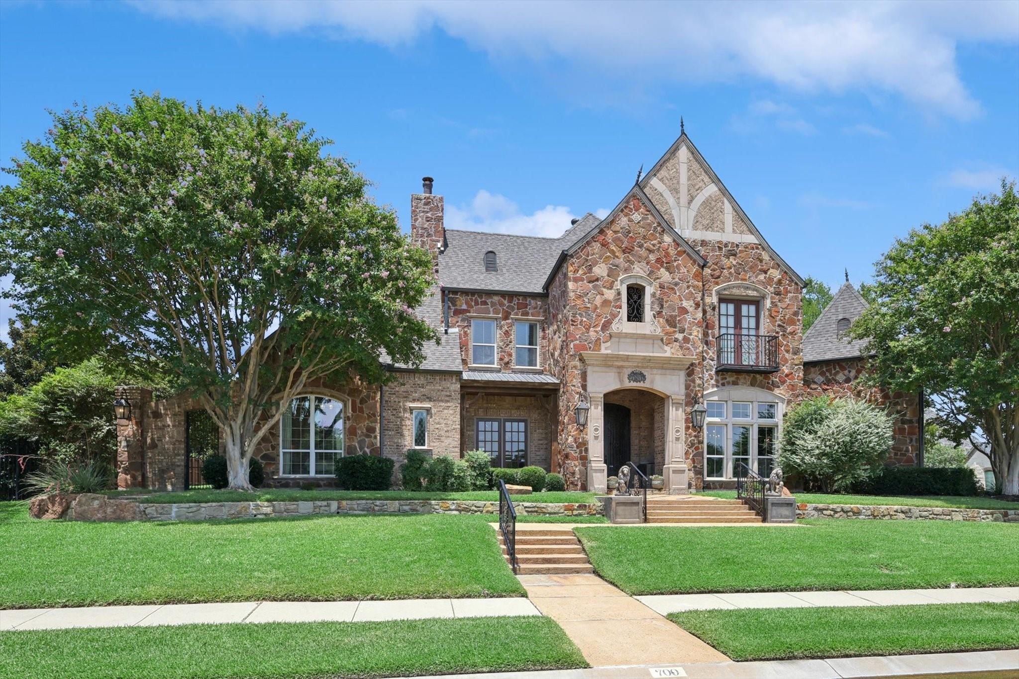 700 Montreux Avenue Colleyville TX 76034
