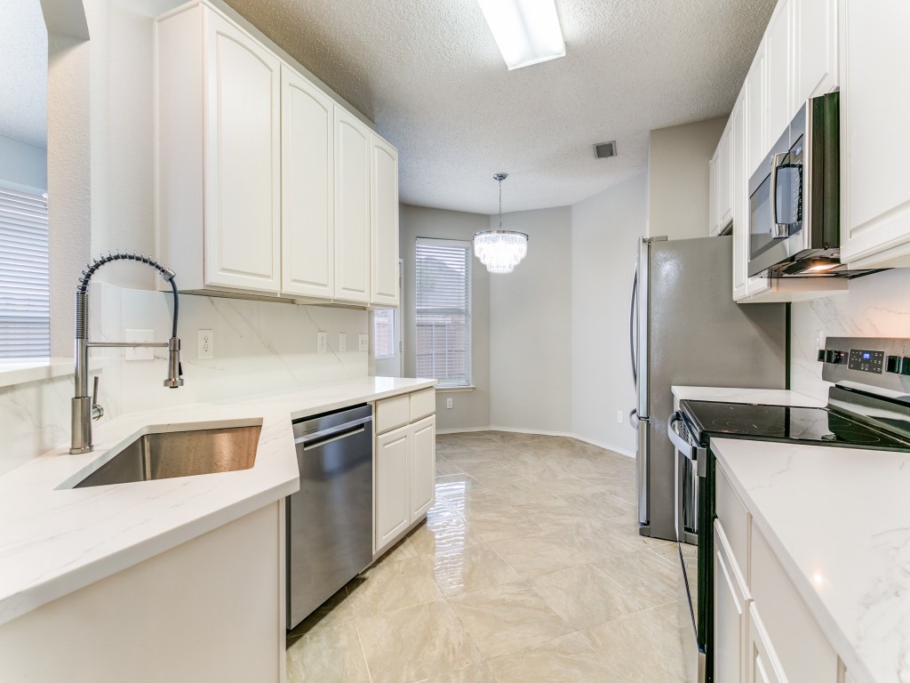 2225 Starleaf Place Flower Mound TX 75022