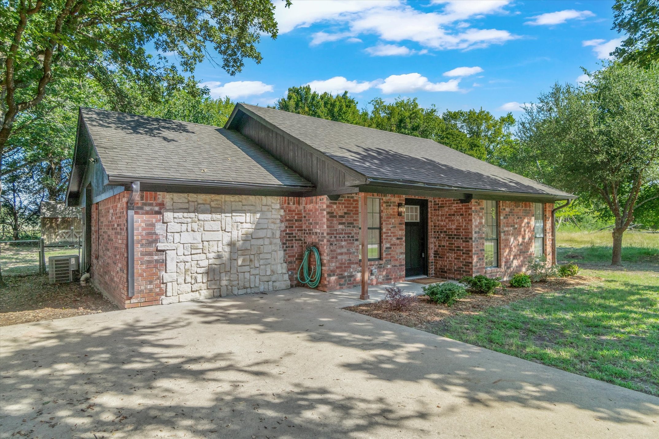 910 Willow Drive Wills Point TX 75169