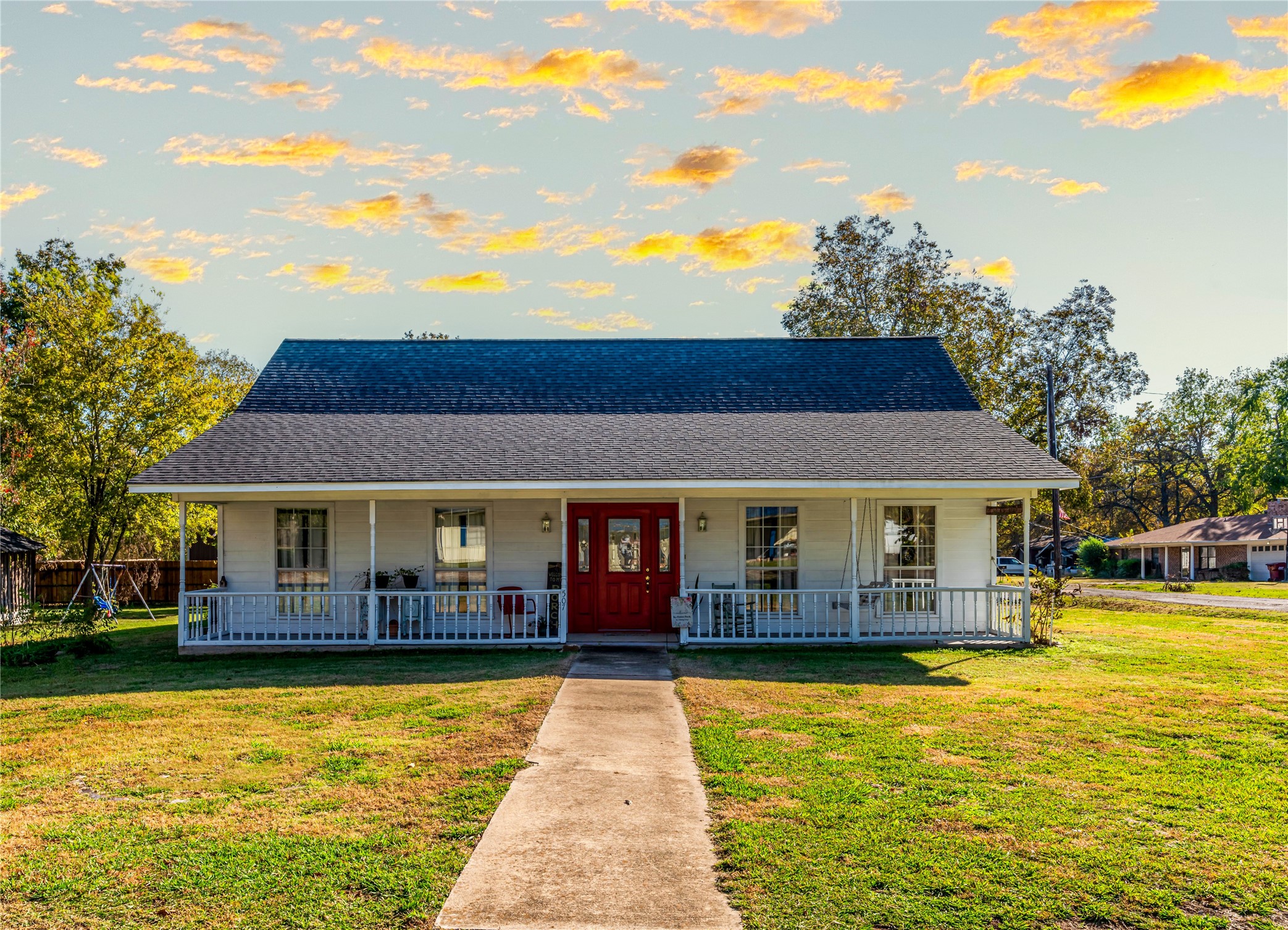 507 Sunset Street Roxton TX 75477