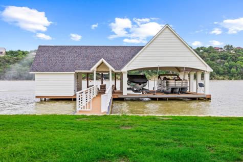 1300 E Scandinavian Court Granbury TX 76048