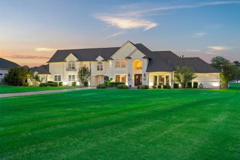 1300 E Scandinavian Court Granbury TX 76048