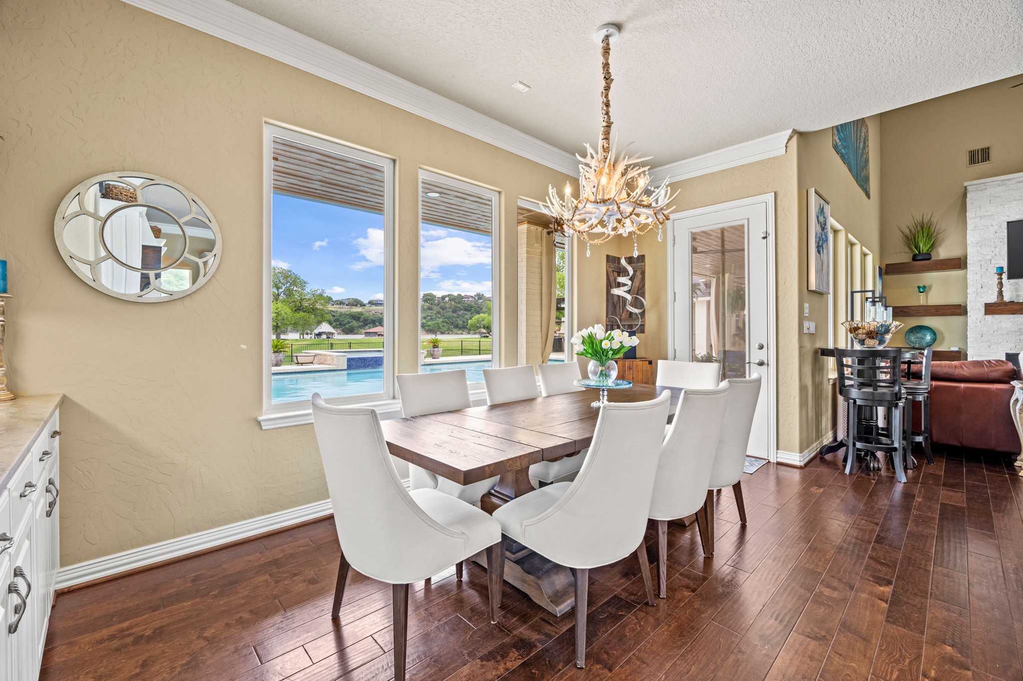 1300 E Scandinavian Court Granbury TX 76048