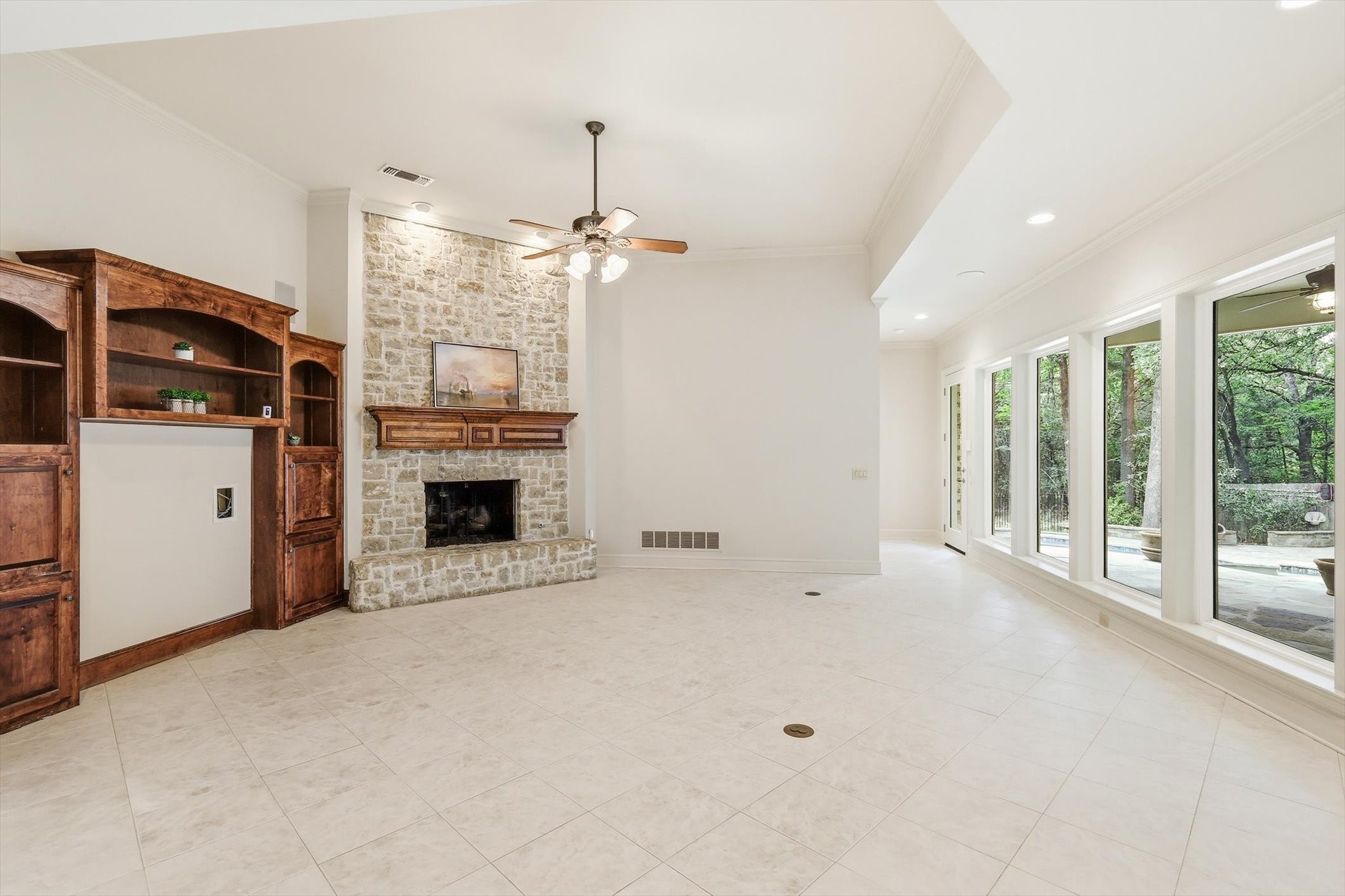 970 Crystal Cove Oak Point TX 75068