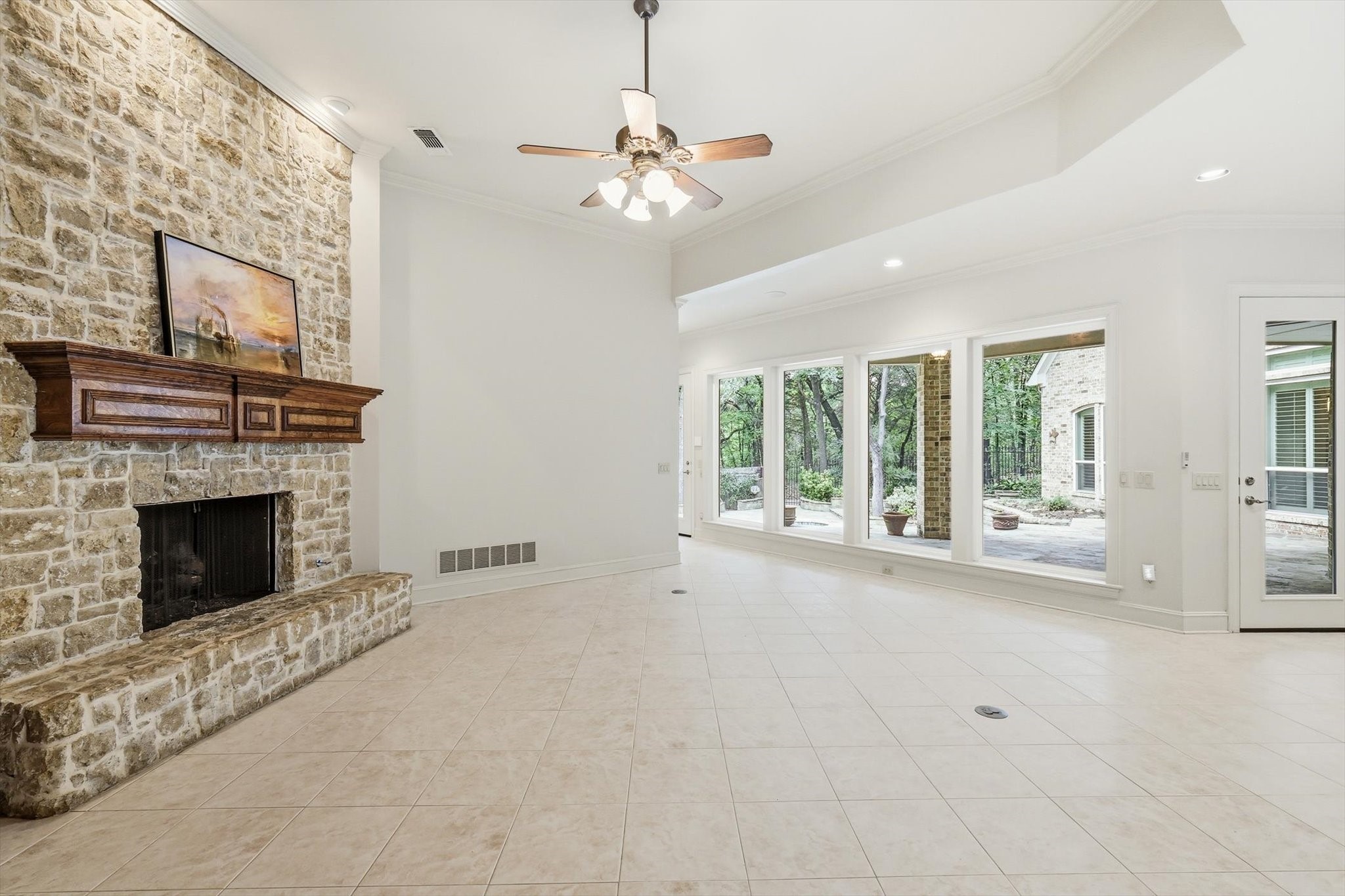 970 Crystal Cove Oak Point TX 75068