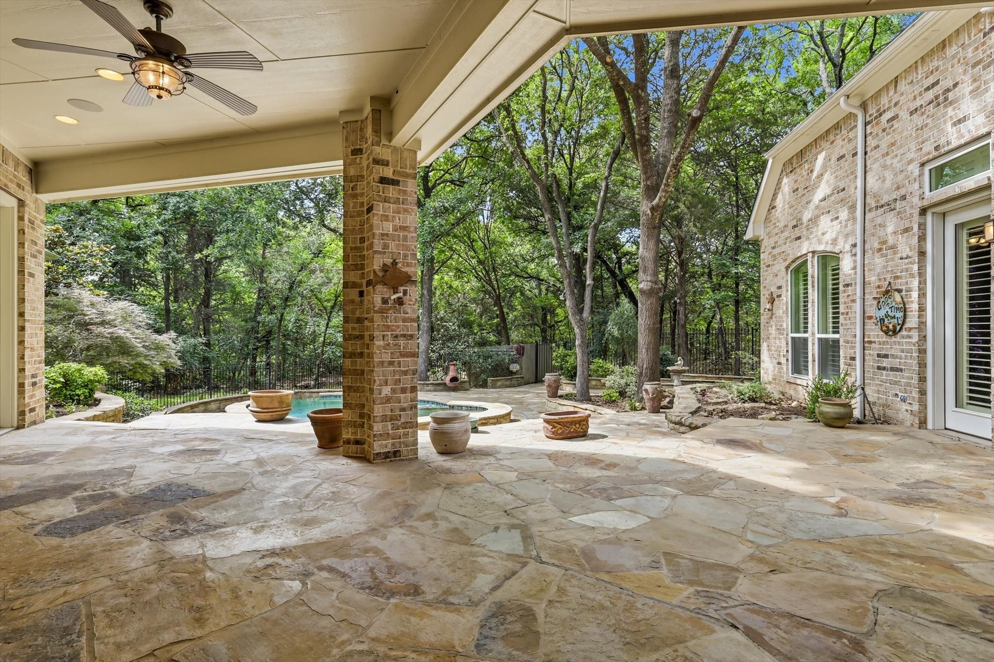 970 Crystal Cove Oak Point TX 75068