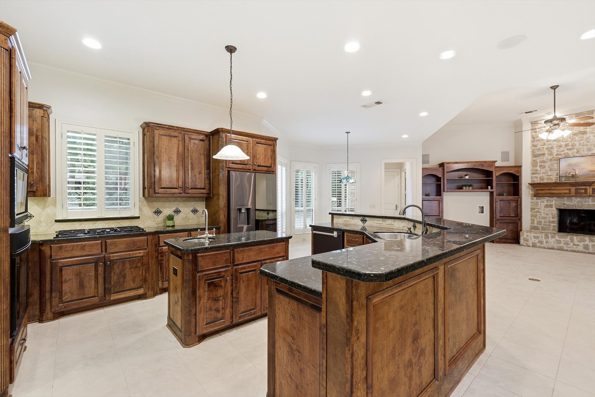 970 Crystal Cove Oak Point TX 75068