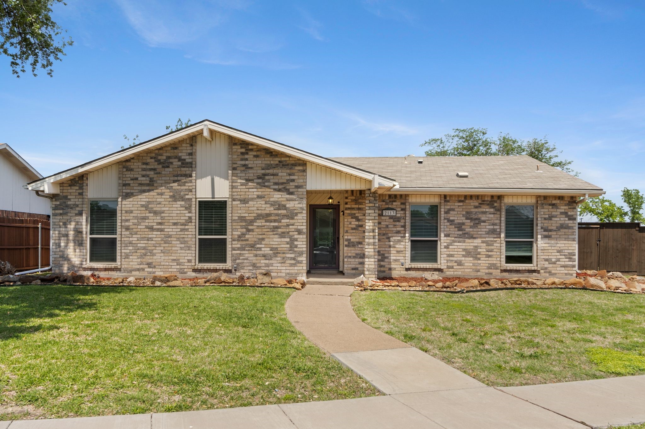 2113 Victoria Road Carrollton TX 75007