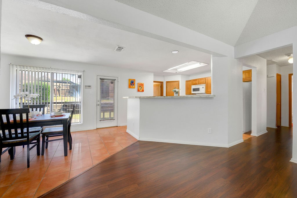 4823 Hollow Ridge Road Dallas TX 75227