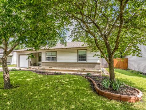 507 W 6th Street Lancaster TX 75146
