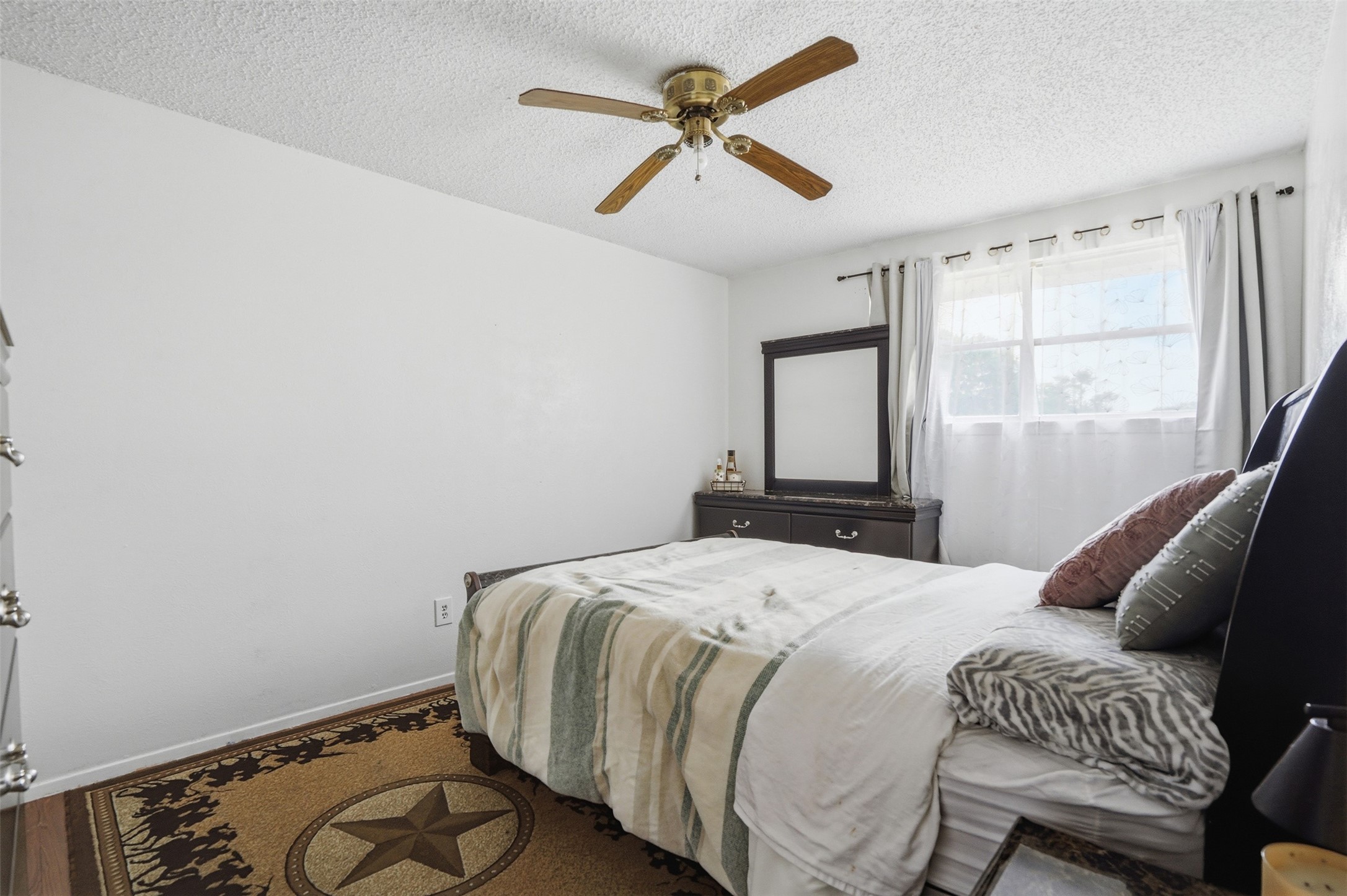 2917 Brookcrest Drive Garland TX 75040