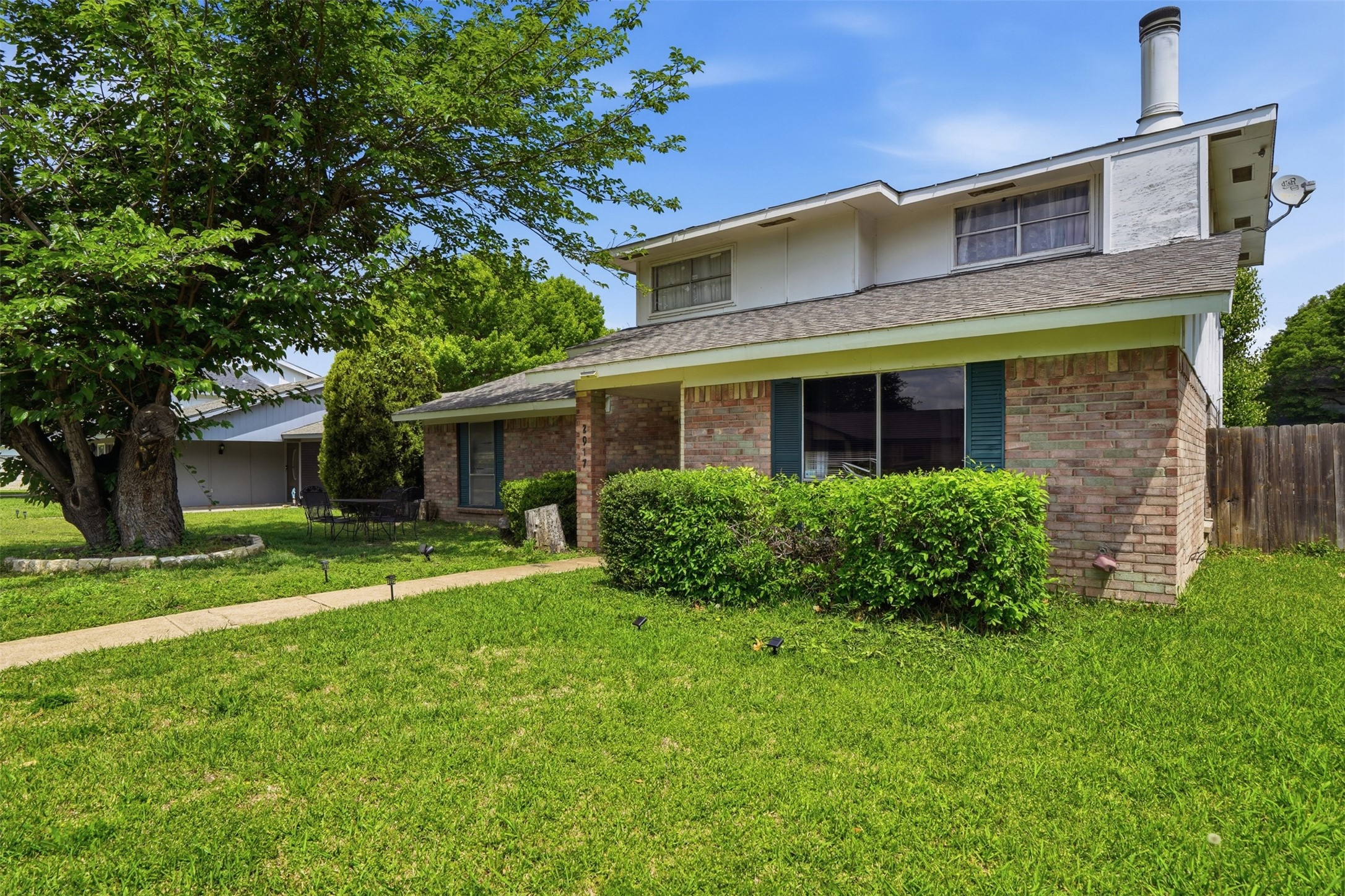 2917 Brookcrest Drive Garland TX 75040