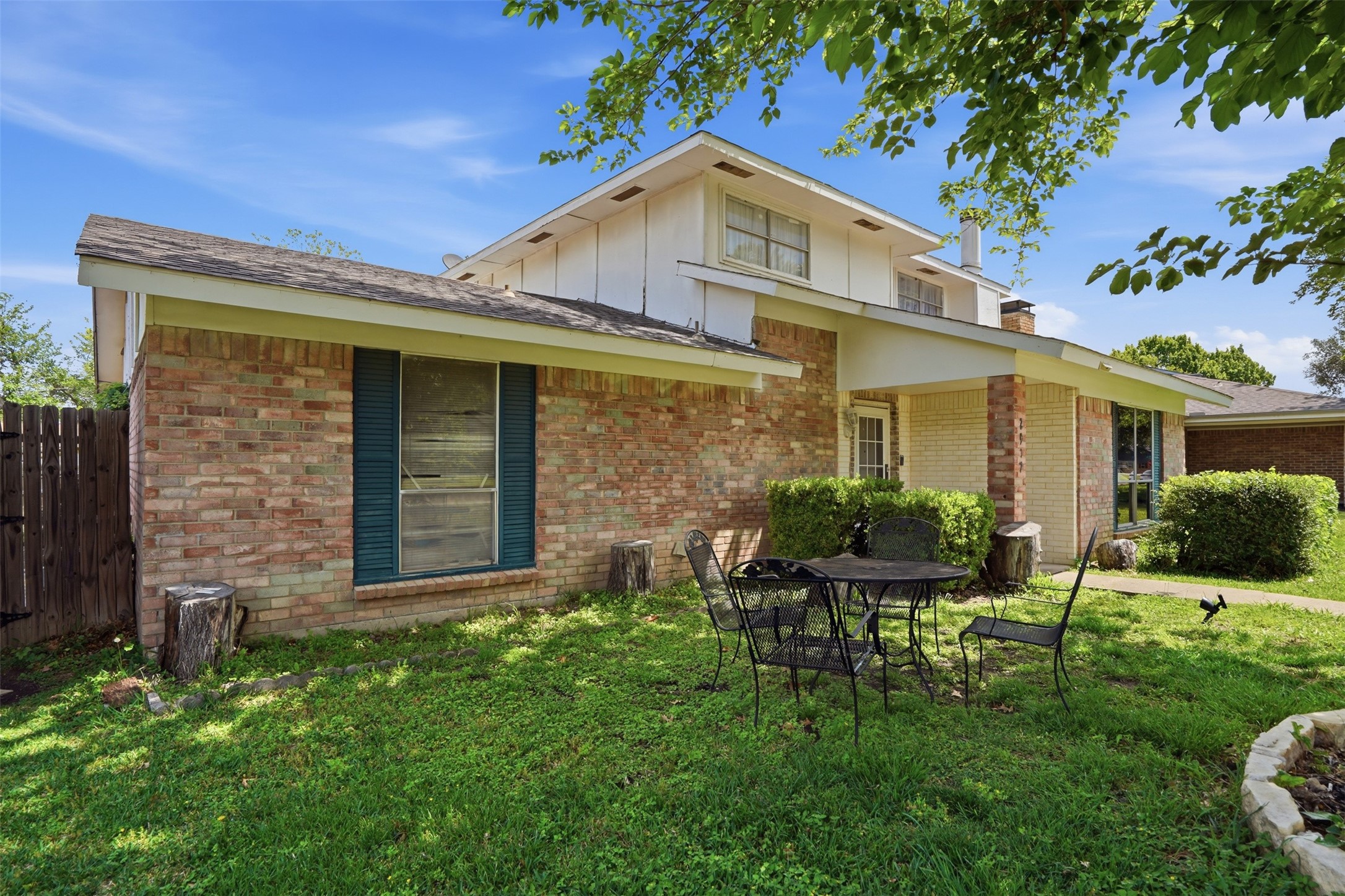 2917 Brookcrest Drive Garland TX 75040