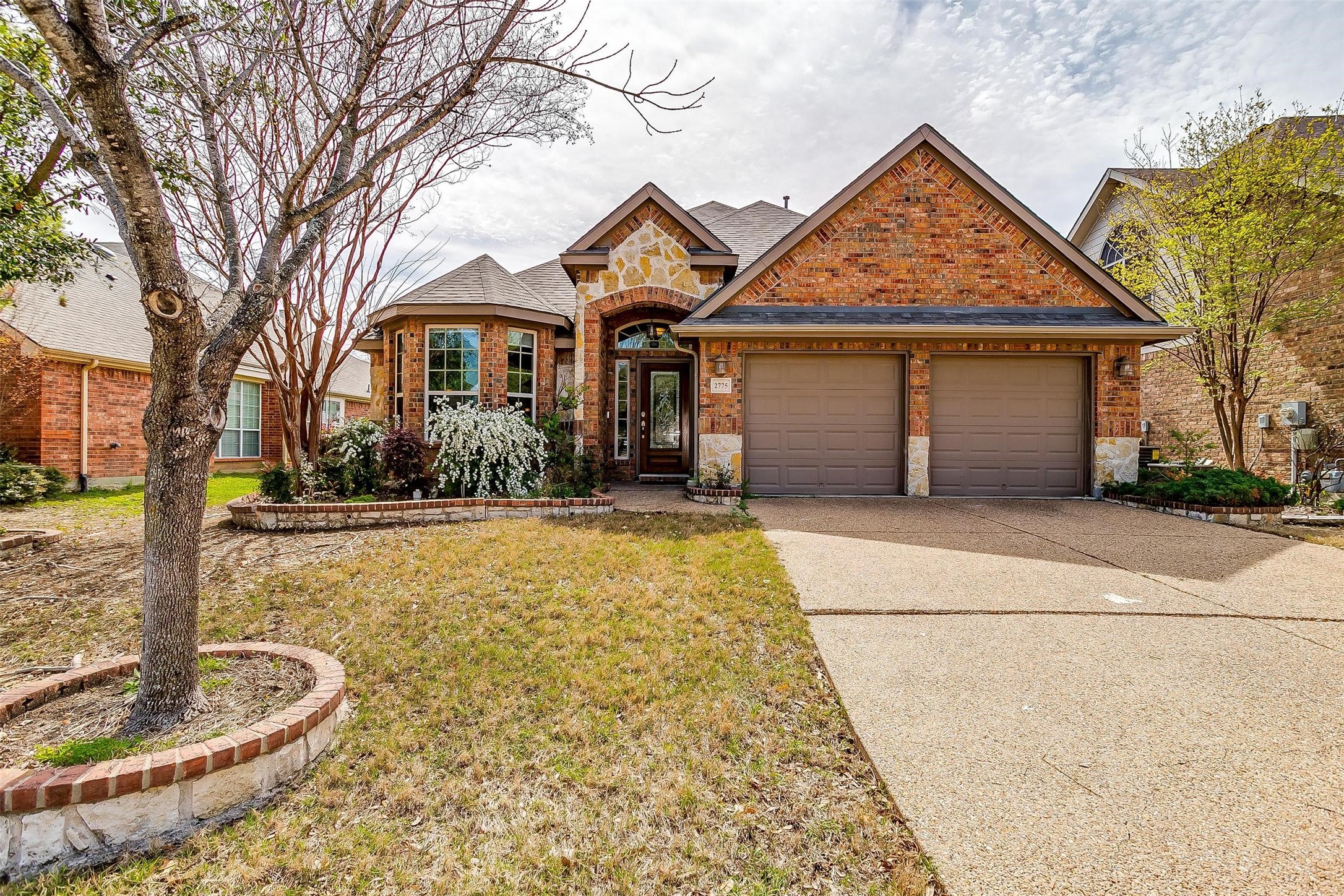 2775 Waterway Drive Grand Prairie TX 75054