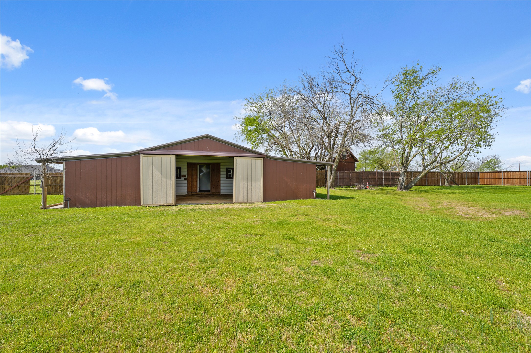 7754 County Road 275 Terrell TX 75160