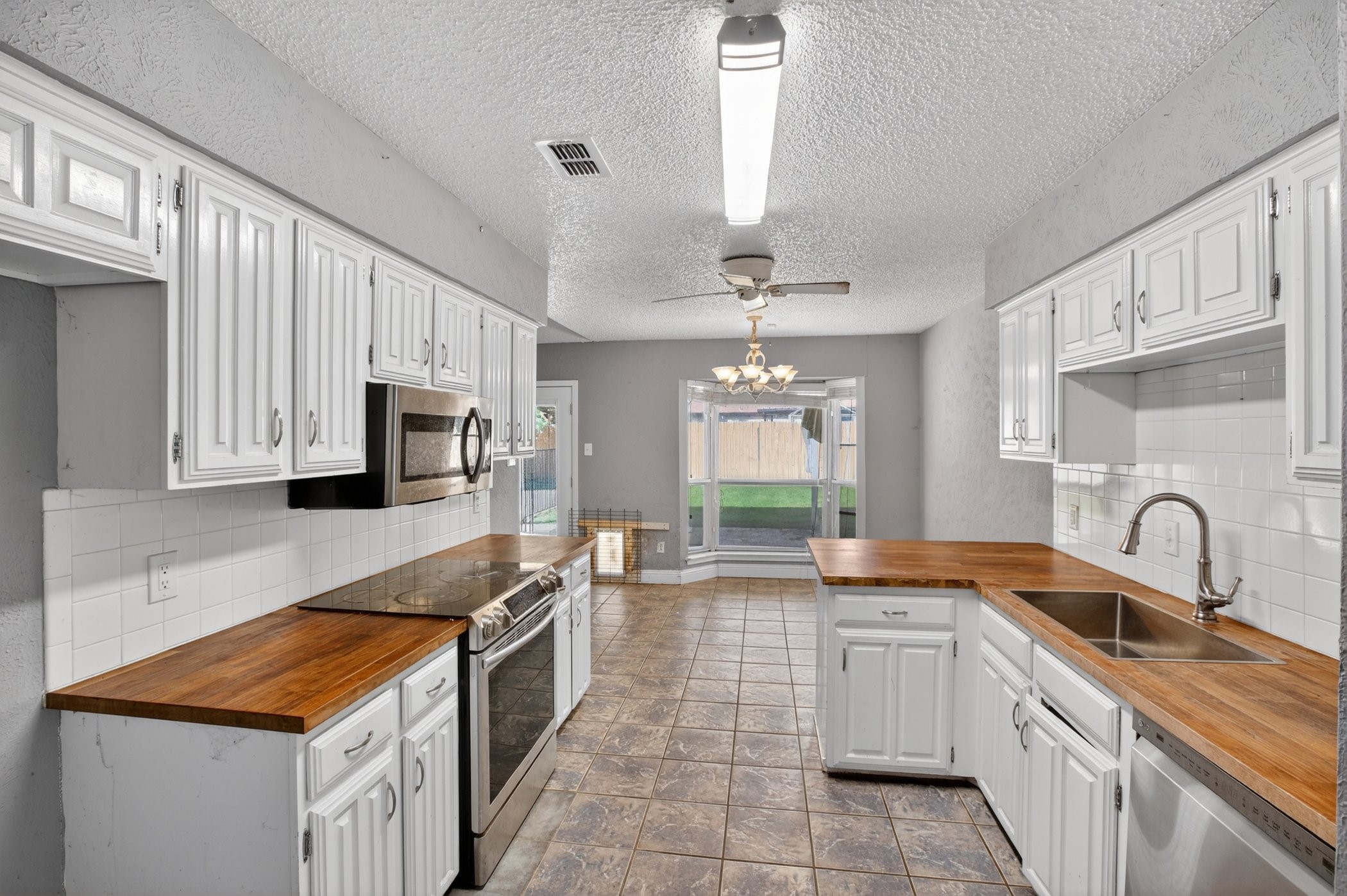 7333 Misty Meadow Drive S Fort Worth TX 76133