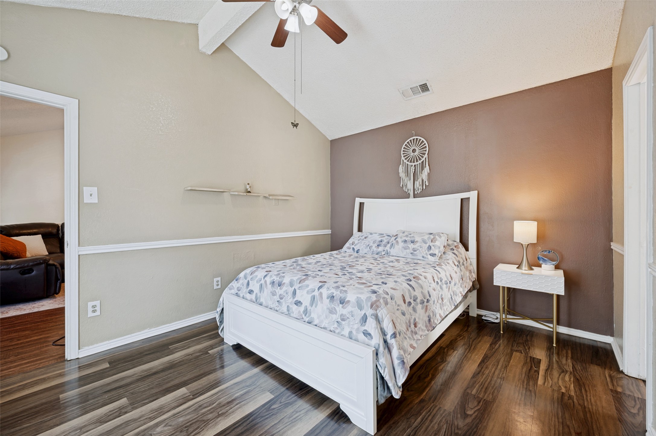 109 Hickory Springs Drive Euless TX 76039