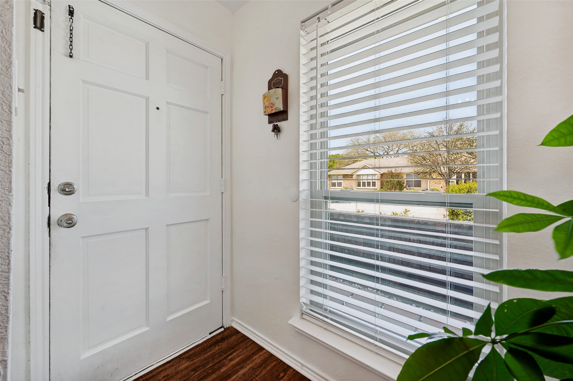 109 Hickory Springs Drive Euless TX 76039