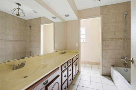 220 Green Ridge Drive Double Oak TX 75077