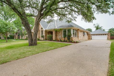 707 Trail Lake Drive Euless TX 76039