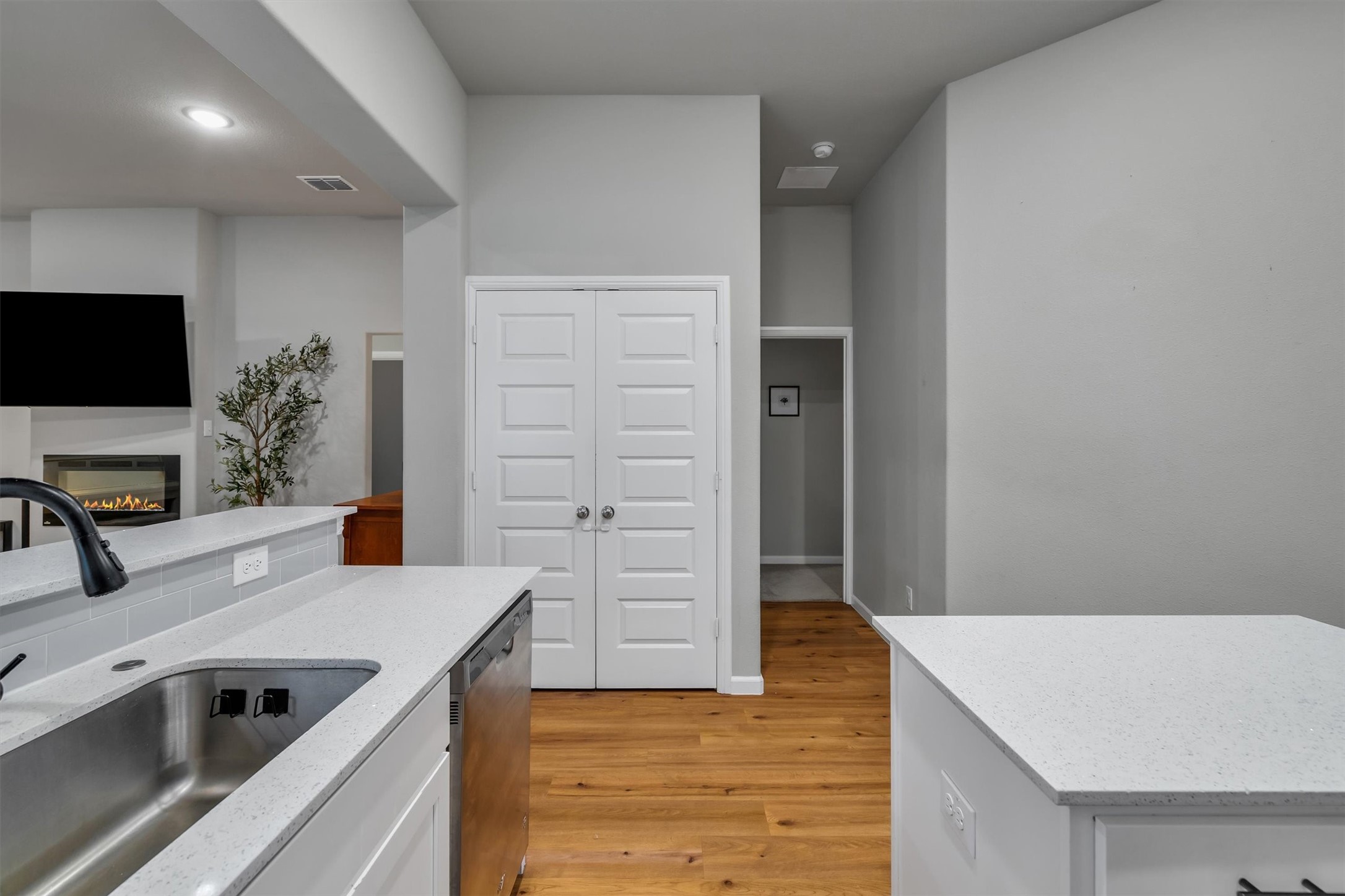 2432 Rocky Mountain Drive Royse City TX 75189