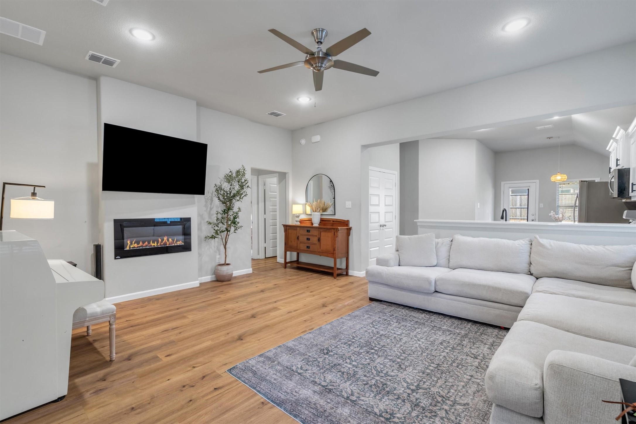 2432 Rocky Mountain Drive Royse City TX 75189