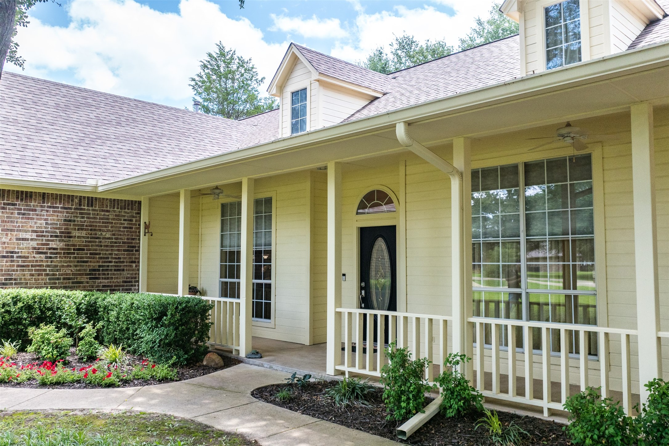 1176 Country Bend Drive Post Oak Bend TX 75142