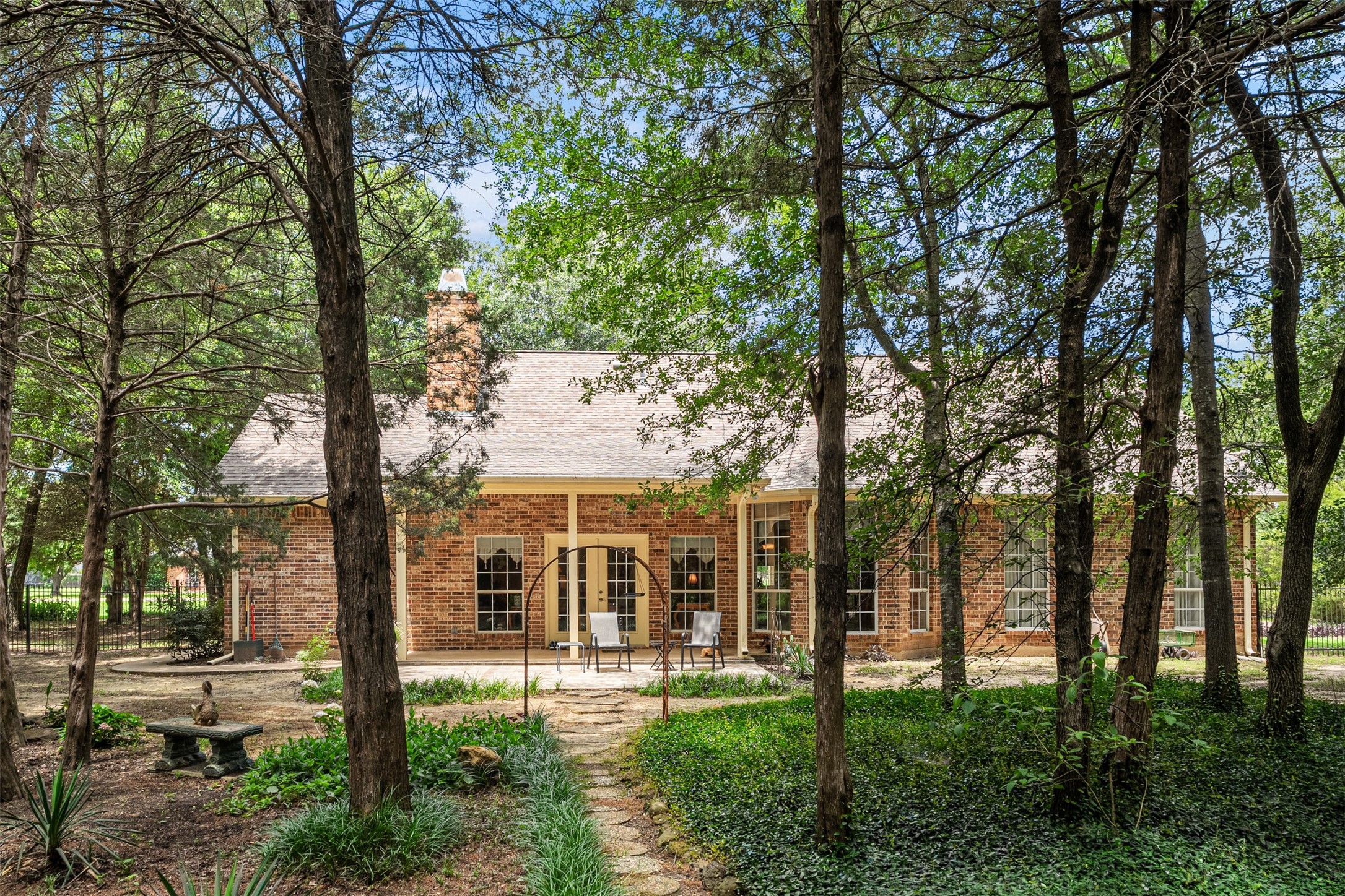 1176 Country Bend Drive Post Oak Bend TX 75142