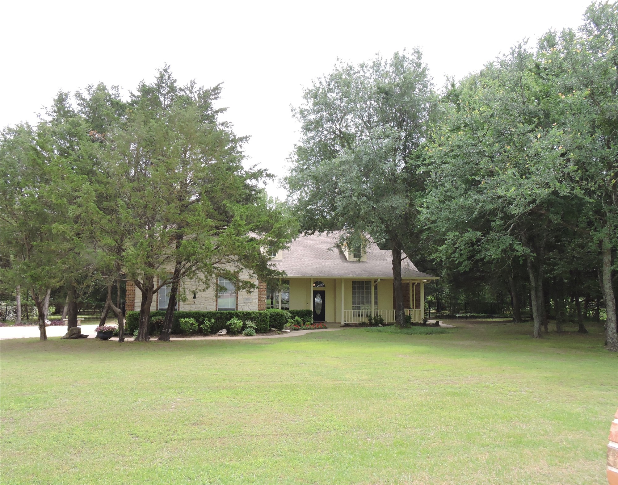 1176 Country Bend Drive Post Oak Bend TX 75142