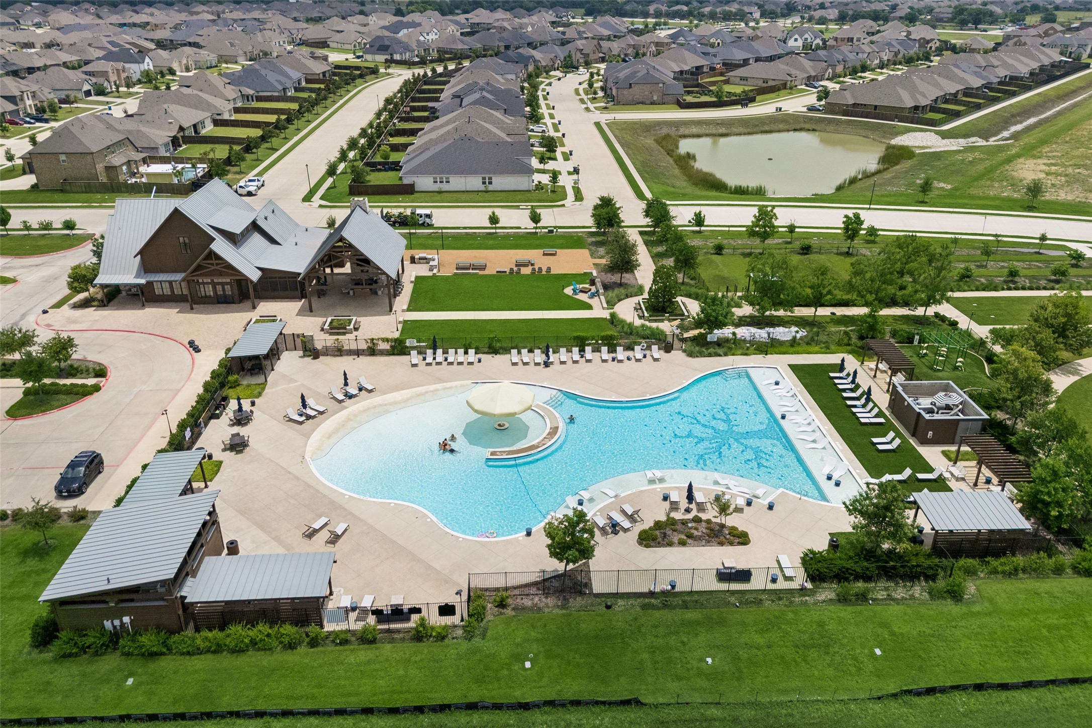 924 Pear Avenue Forney TX 75126