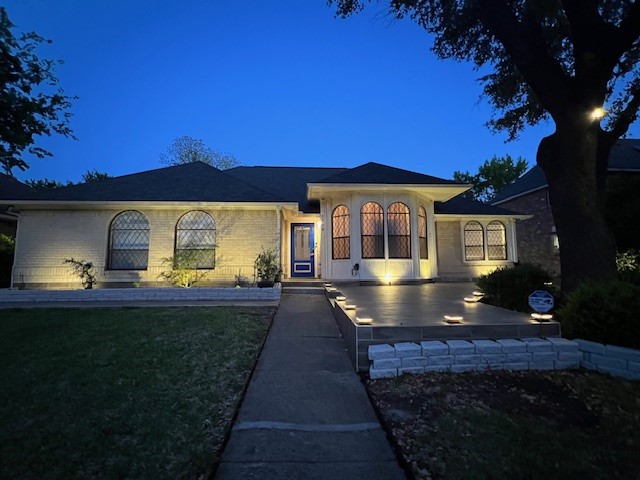 1305 Stonecreek Court Garland TX 75043