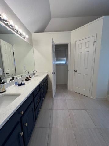 1305 Stonecreek Court Garland TX 75043