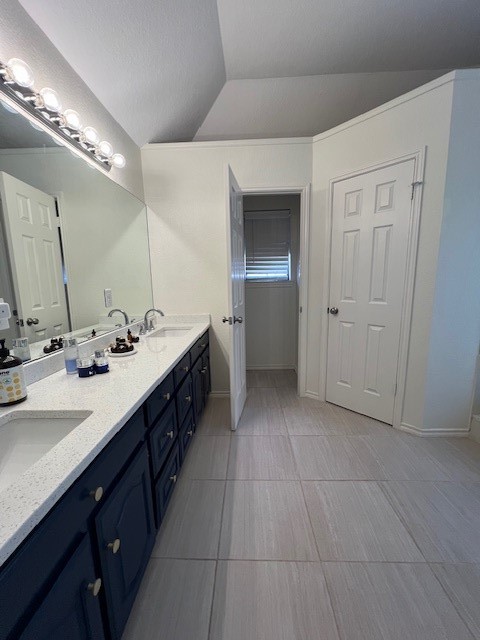 1305 Stonecreek Court Garland TX 75043