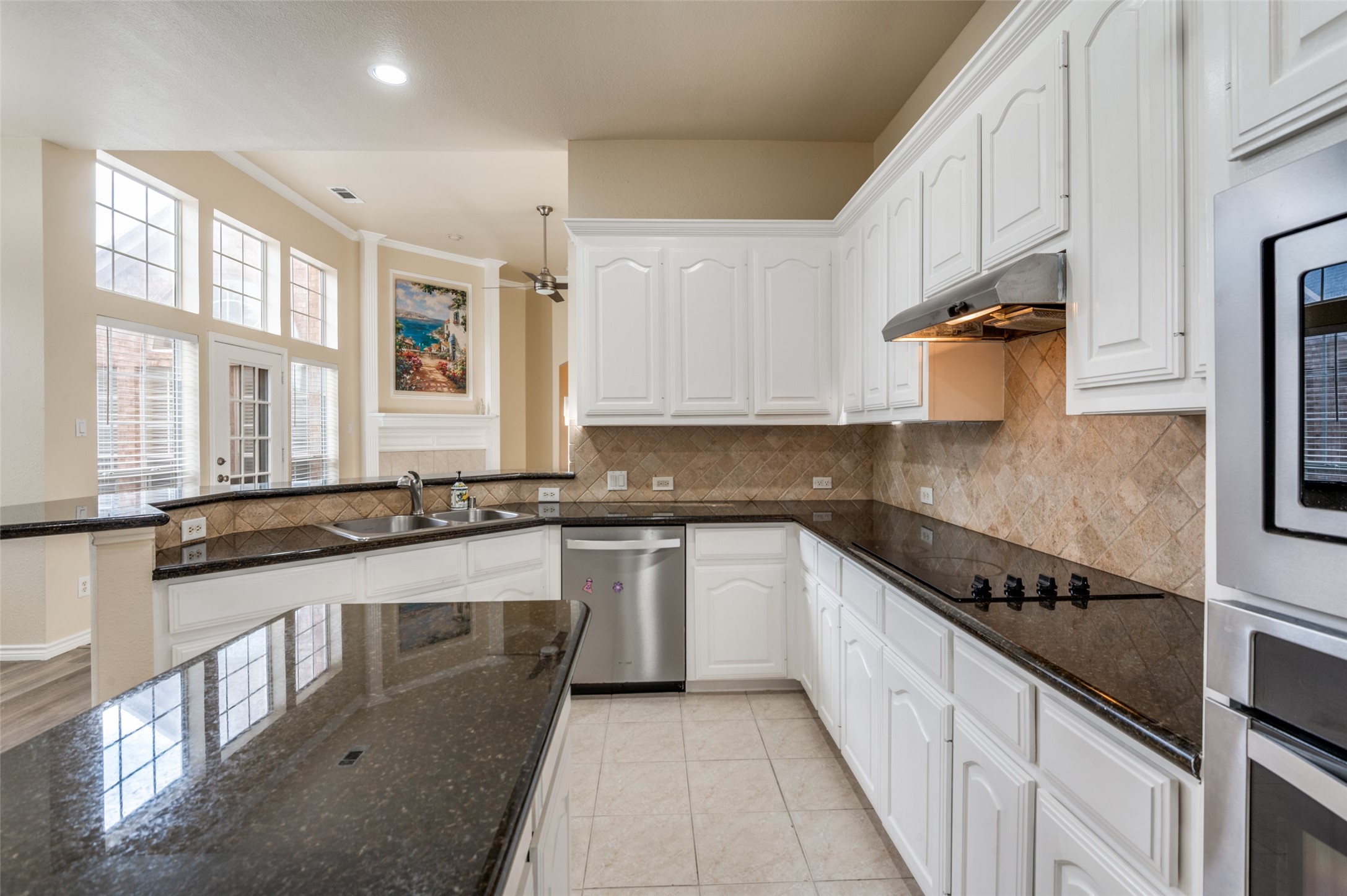 6200 Park Meadow Lane Plano TX 75093
