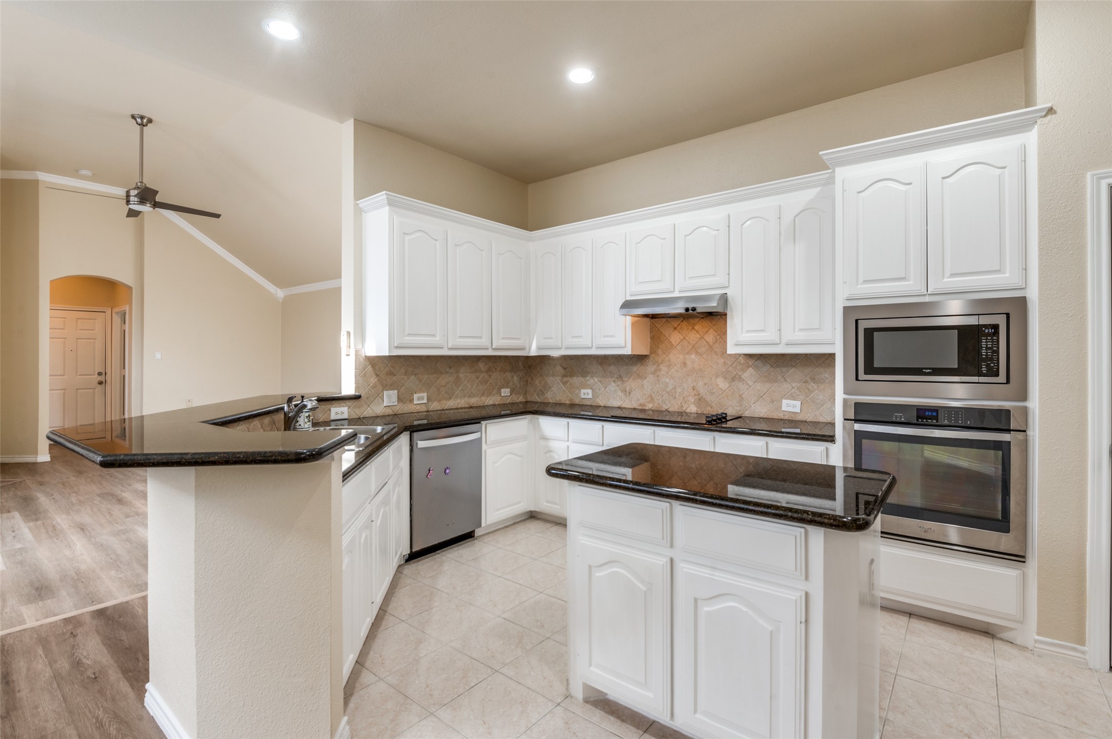 6200 Park Meadow Lane Plano TX 75093