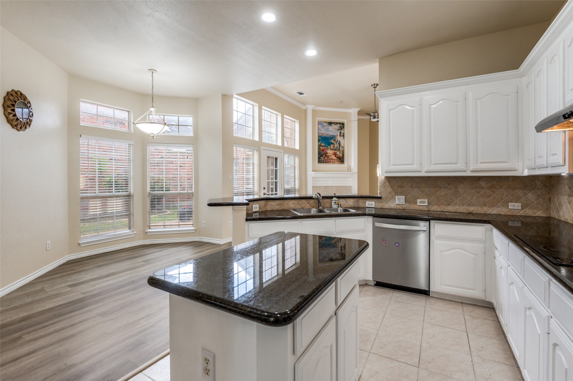 6200 Park Meadow Lane Plano TX 75093