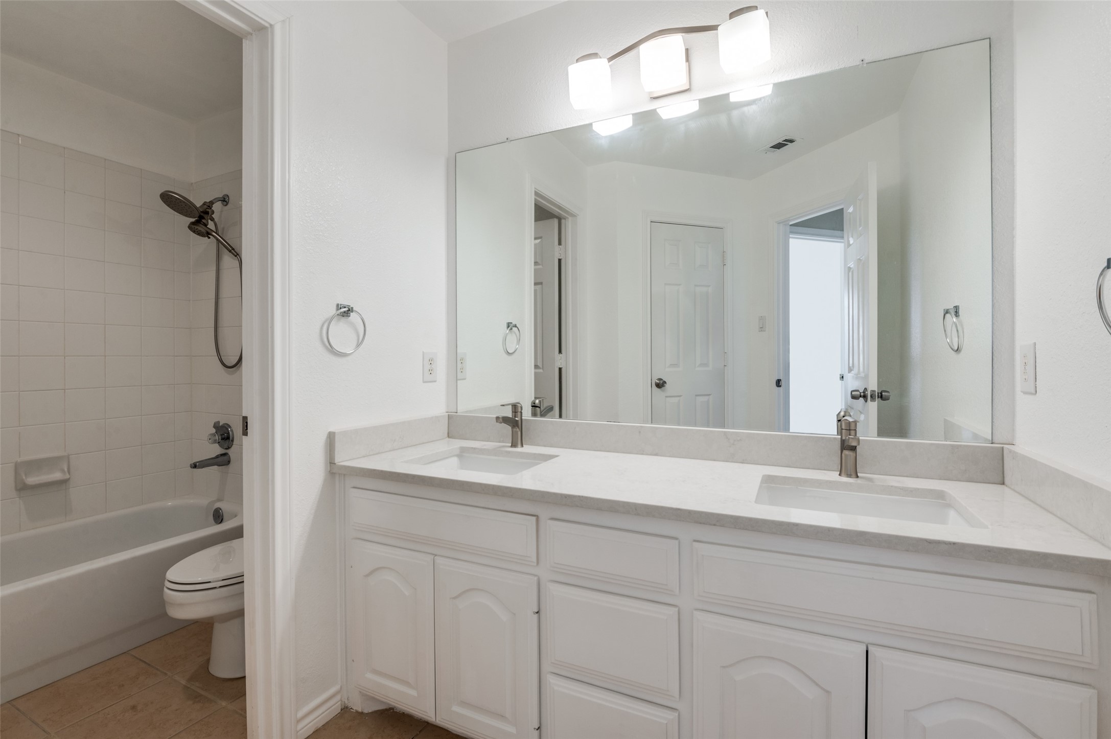 6200 Park Meadow Lane Plano TX 75093