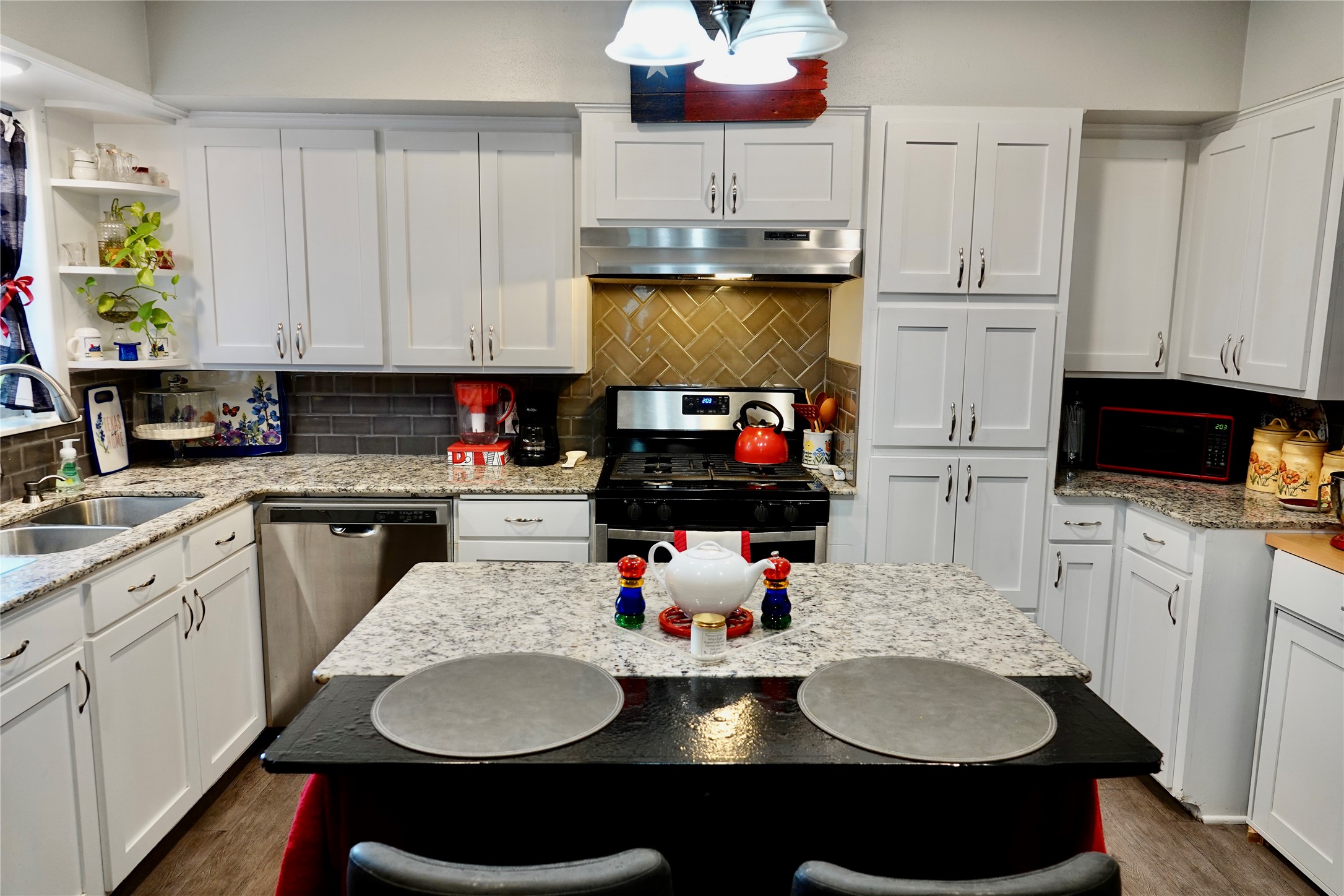 1410 Reynolds Street Goldthwaite TX 76844