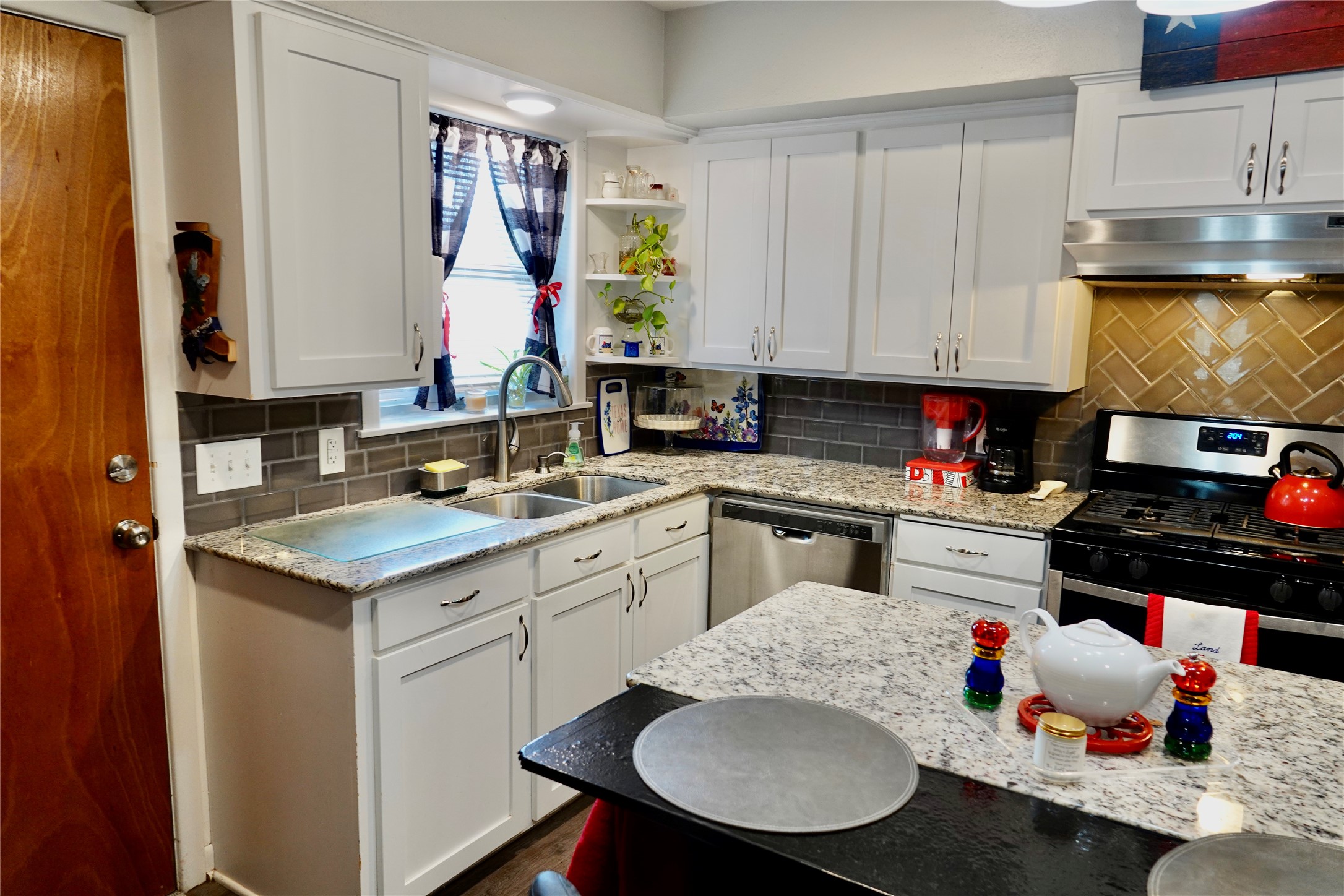 1410 Reynolds Street Goldthwaite TX 76844