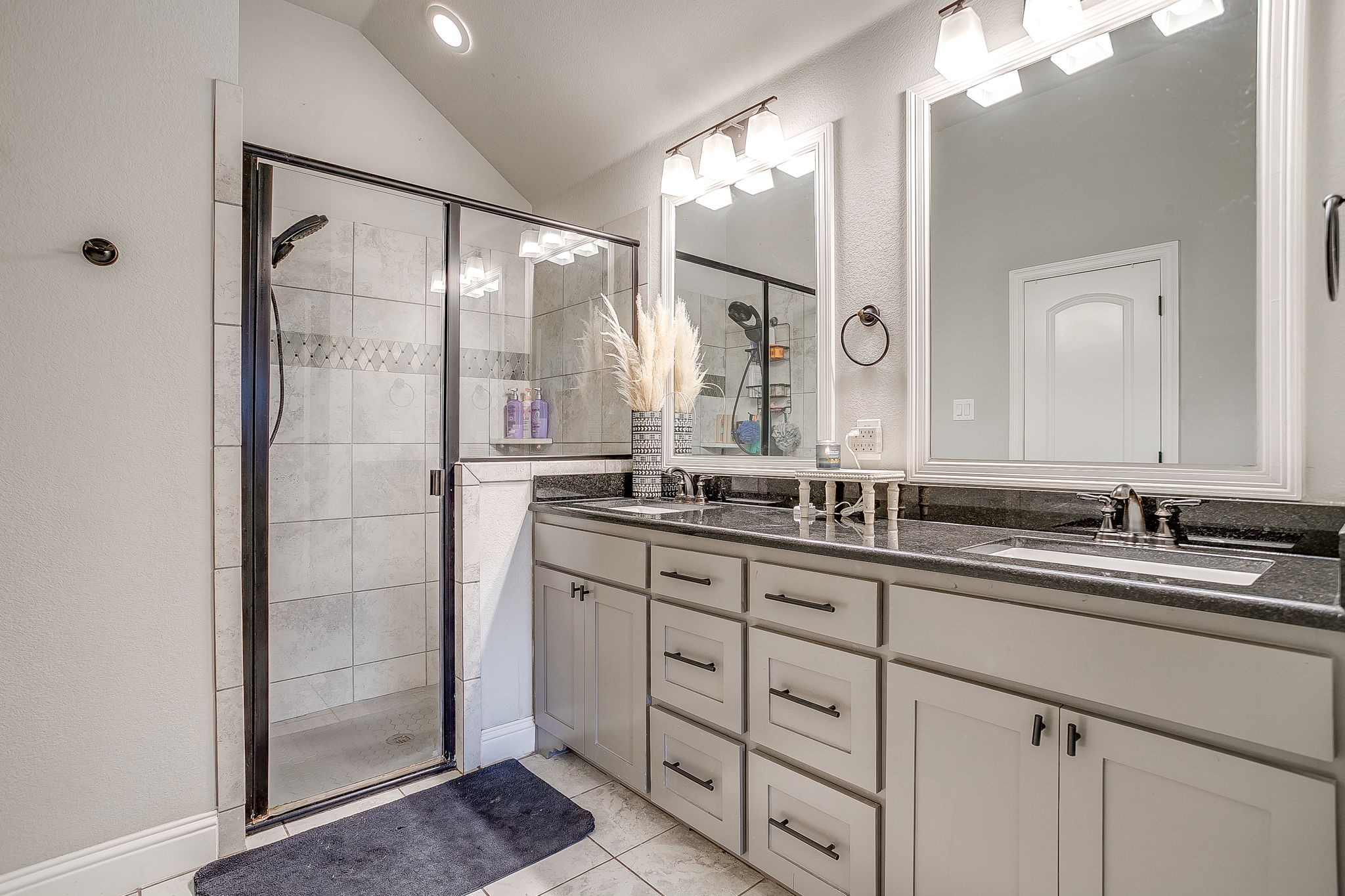 210 Harp Avenue Godley TX 76044