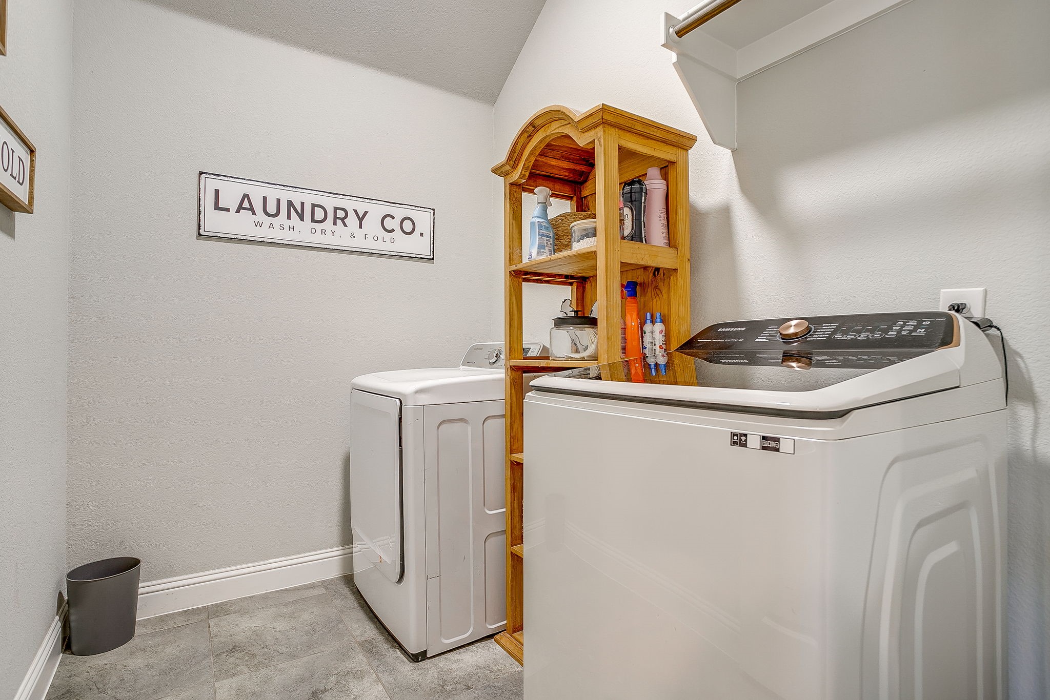 210 Harp Avenue Godley TX 76044