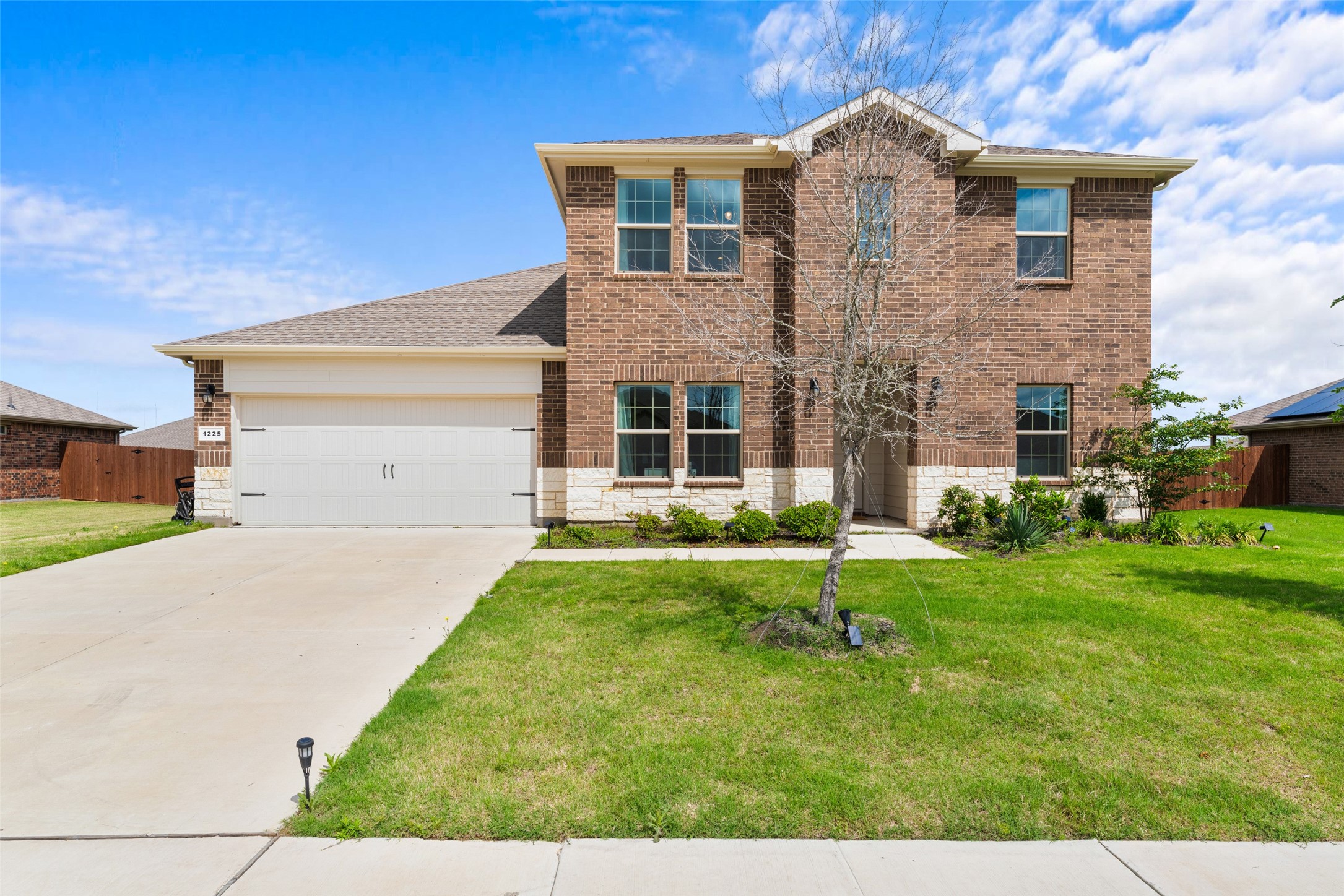 1225 Rolling Meadows Drive Cedar Hill TX 75104