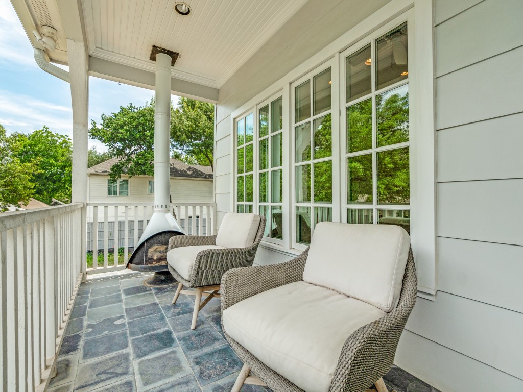 4672 S Versailles Avenue Highland Park TX 75209
