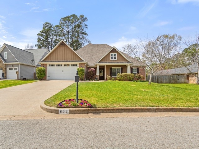 609 Potomac Drive Tyler TX 75703