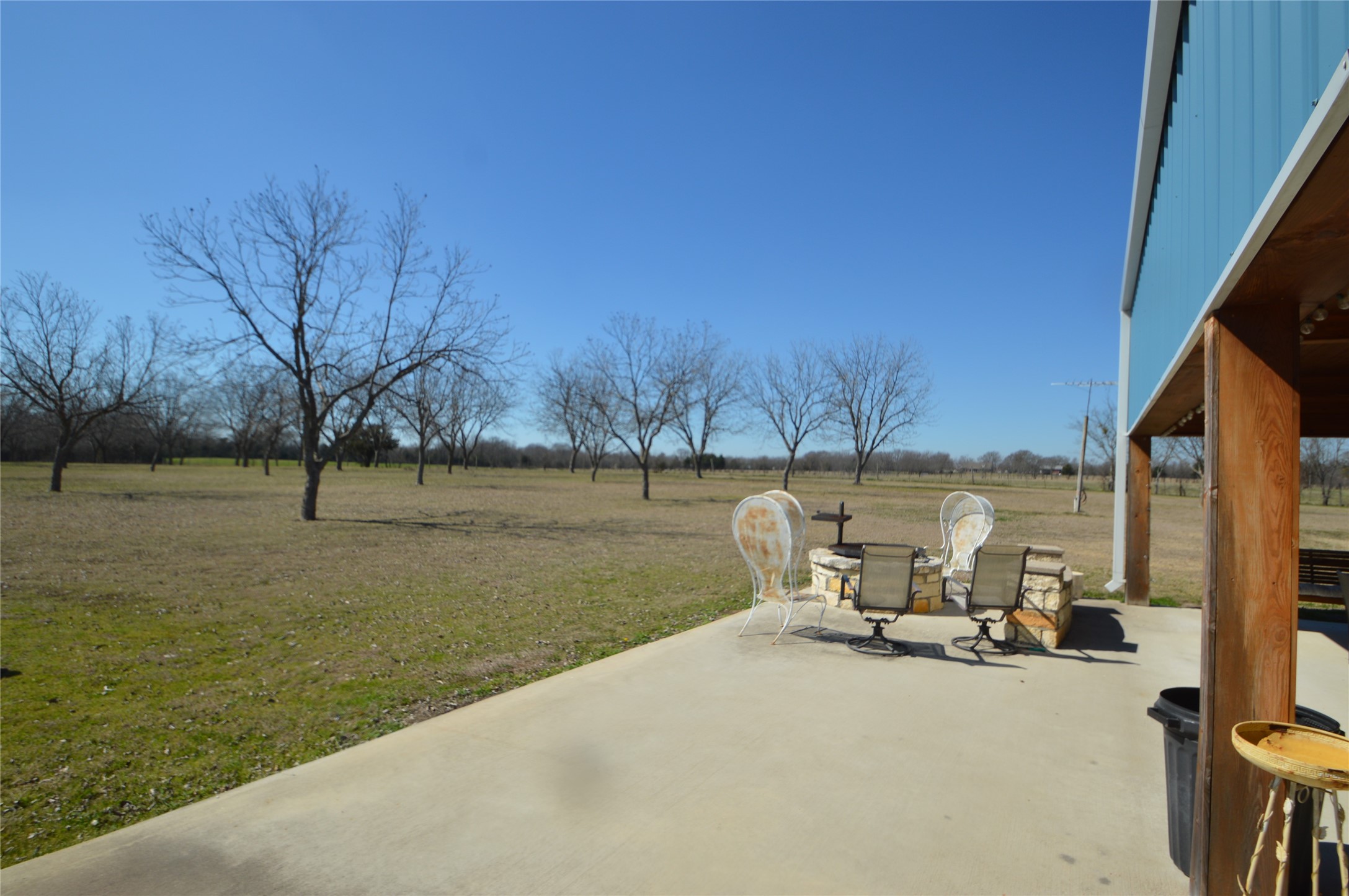 4881 White Rock Lone Oak TX 75453