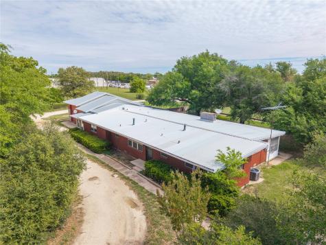1025 S Us Highway 281 Stephenville TX 76401