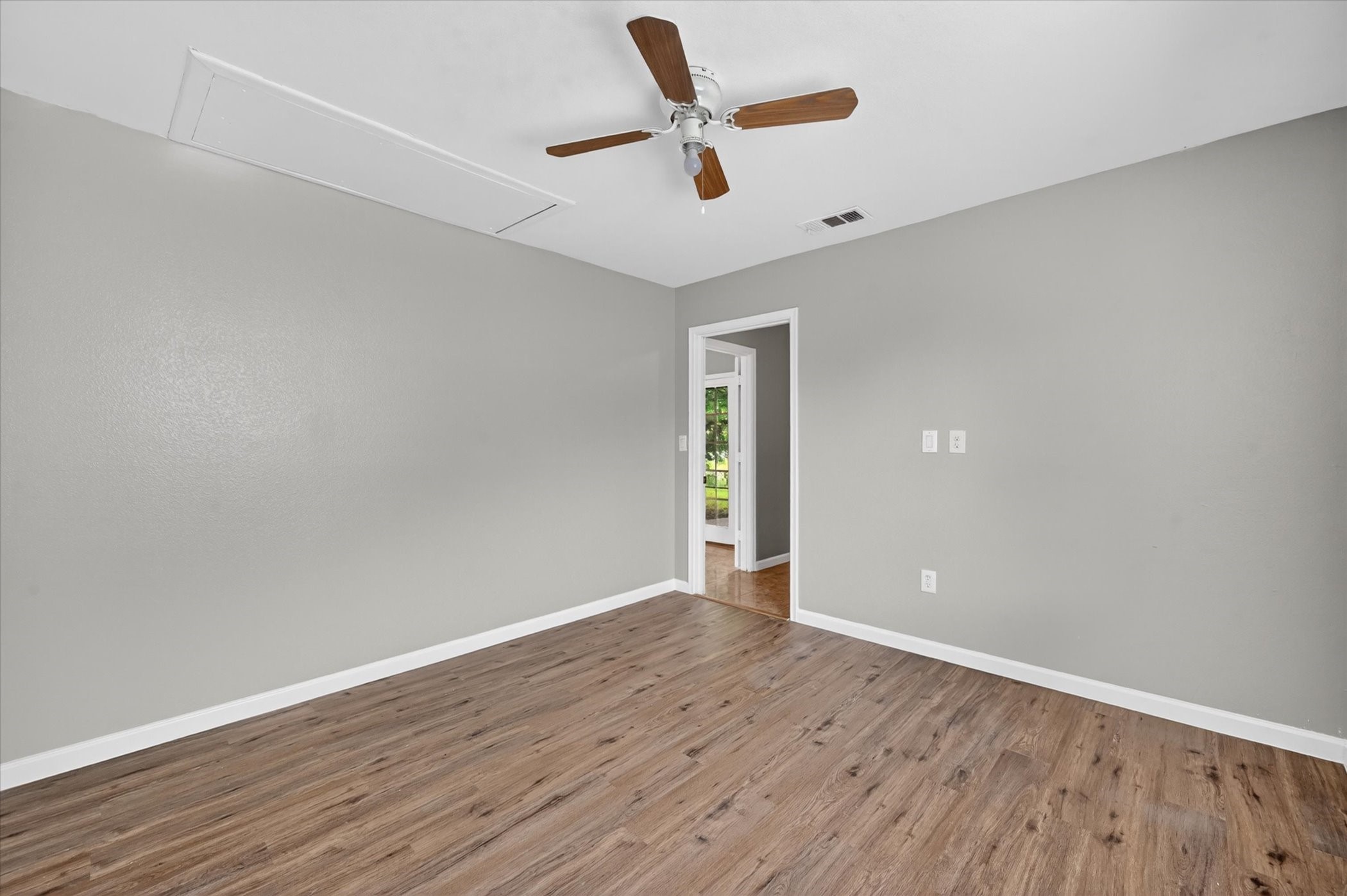 263 Merribrook Trail Duncanville TX 75116